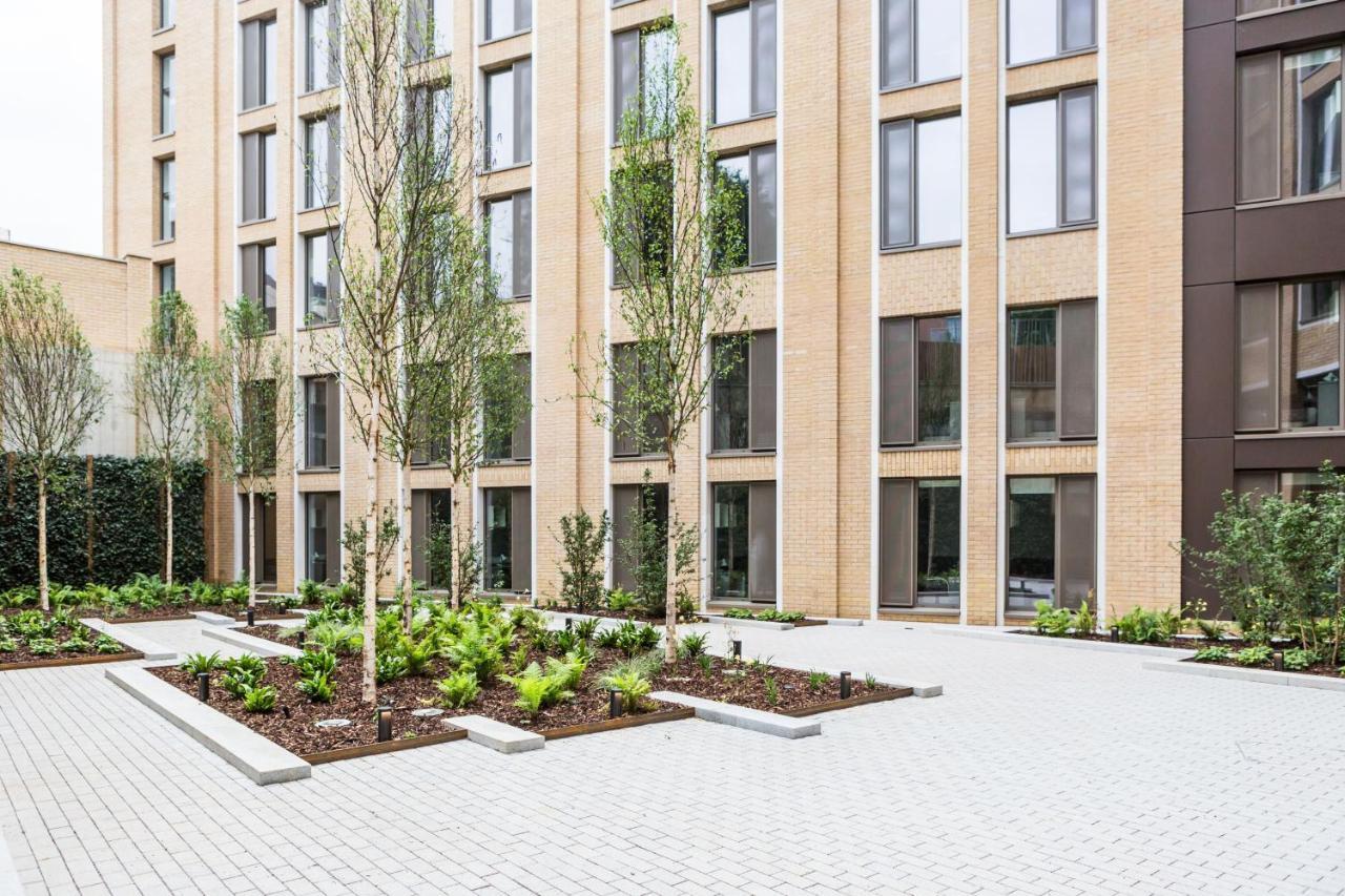 Chapter White City In London Exterior photo